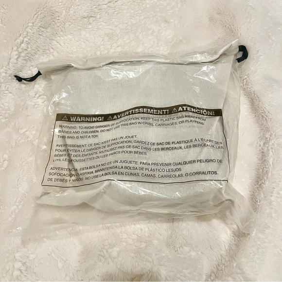 Taylor Swift TTPD Black Purse - Chic and Stylish Accessory - Picture 9 of 9